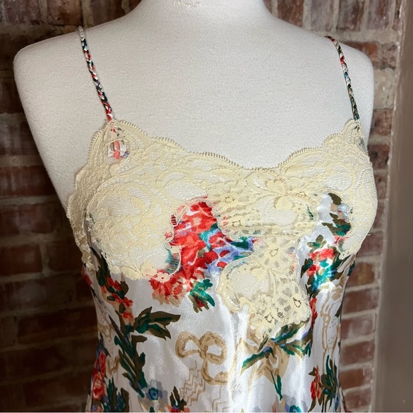 Vintage Victoria's Secret Gold Label Floral Lace Cami/Top/Lingerie -Size S -NW04 - Picture 2 of 8